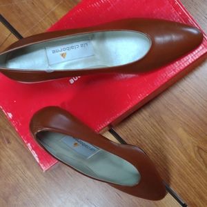 BN IN ORIGINAL BOX LIZ CLAIBORNE pumps SZ. 7 1/2 N